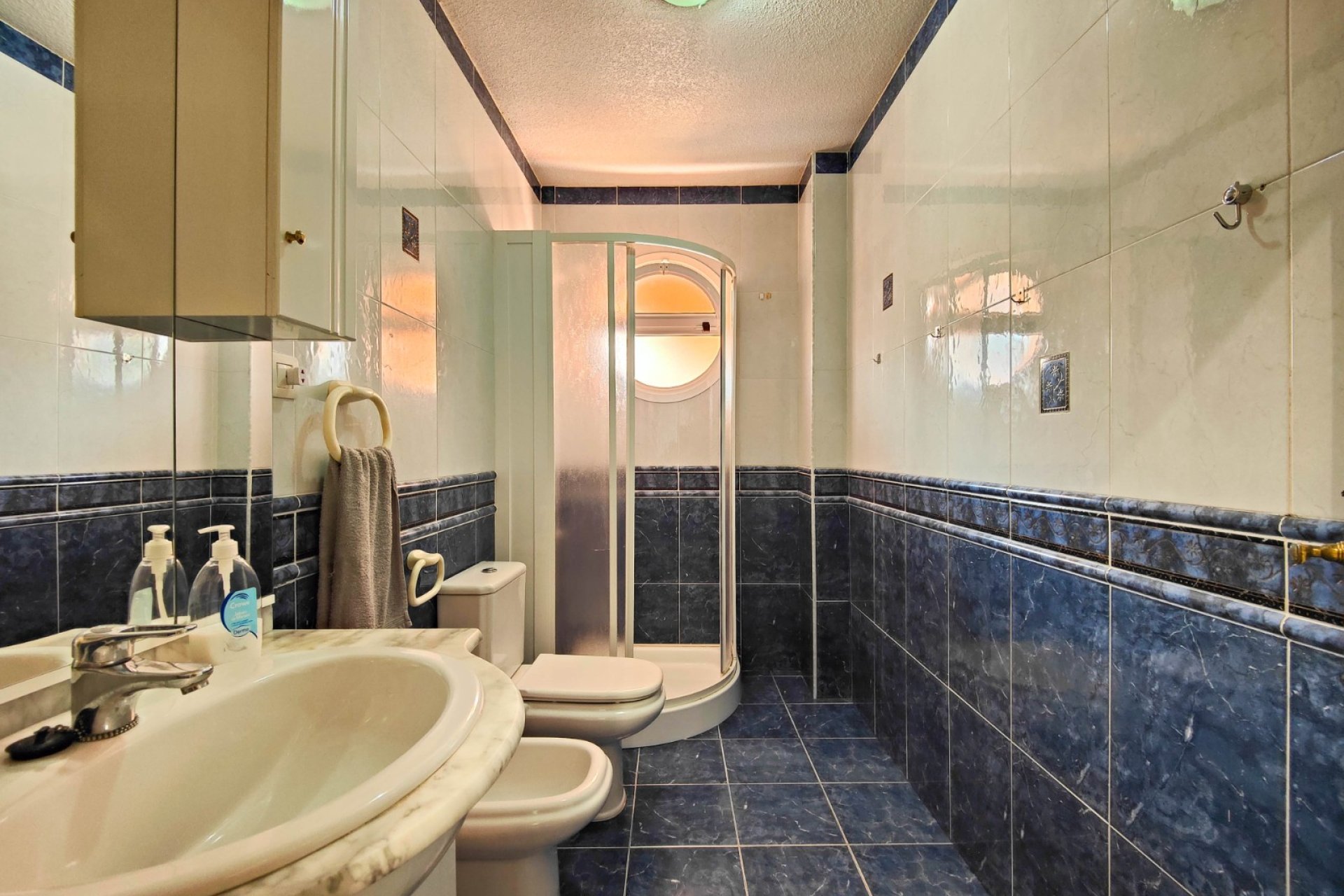 Resale - Apartment / flat - Torrevieja - La Mata