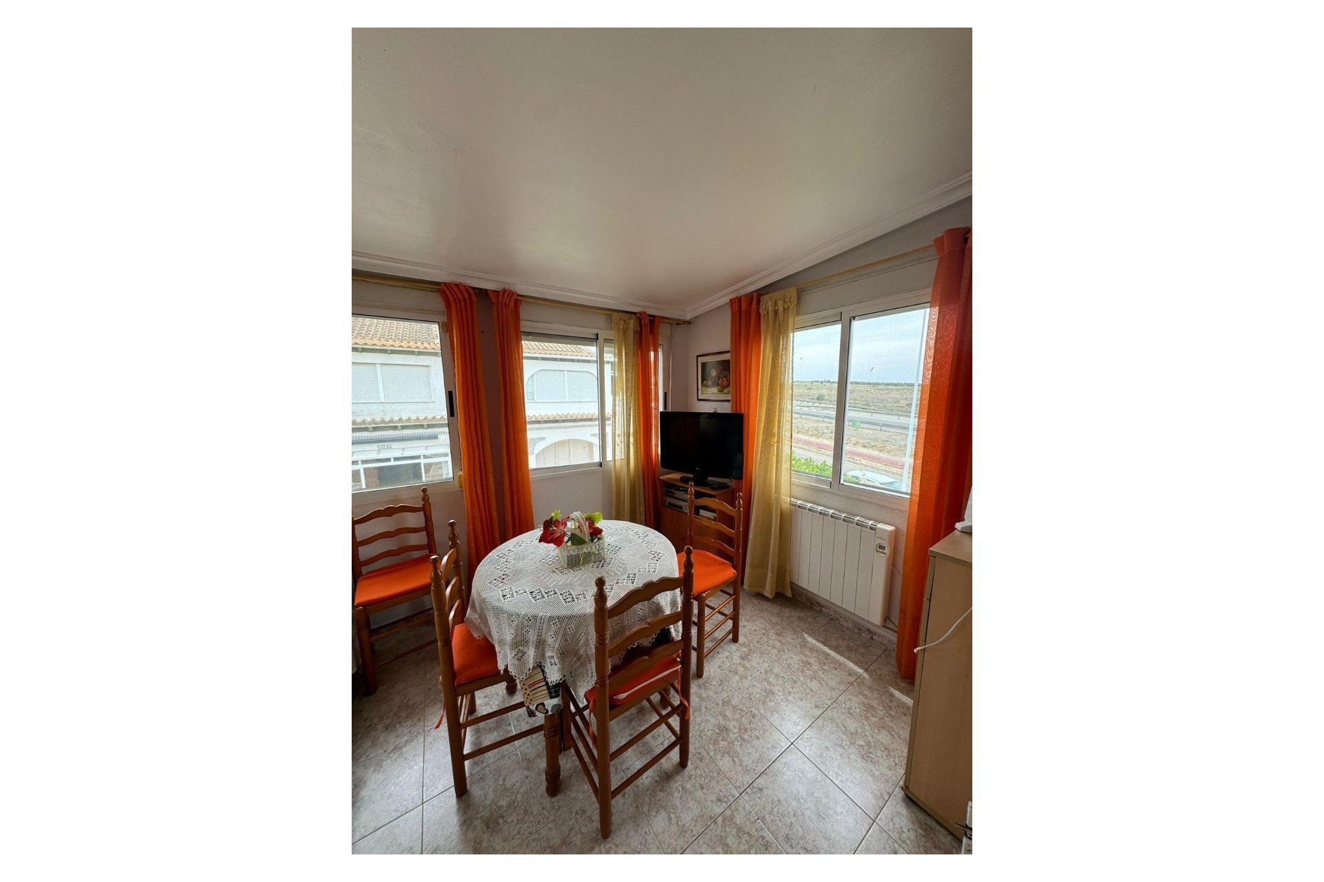 Resale - Apartment / flat - Torrevieja - La Mata