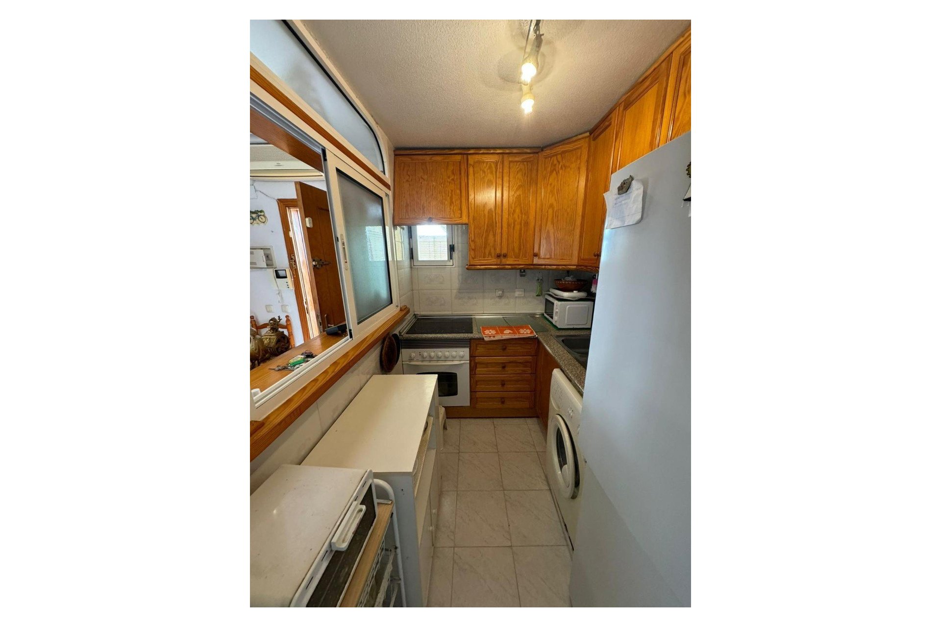 Resale - Apartment / flat - Torrevieja - La Mata