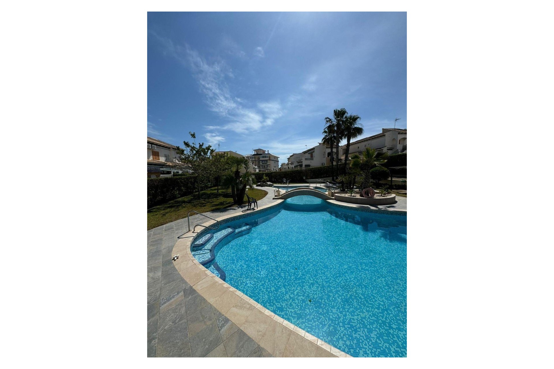 Resale - Apartment / flat - Torrevieja - La Mata