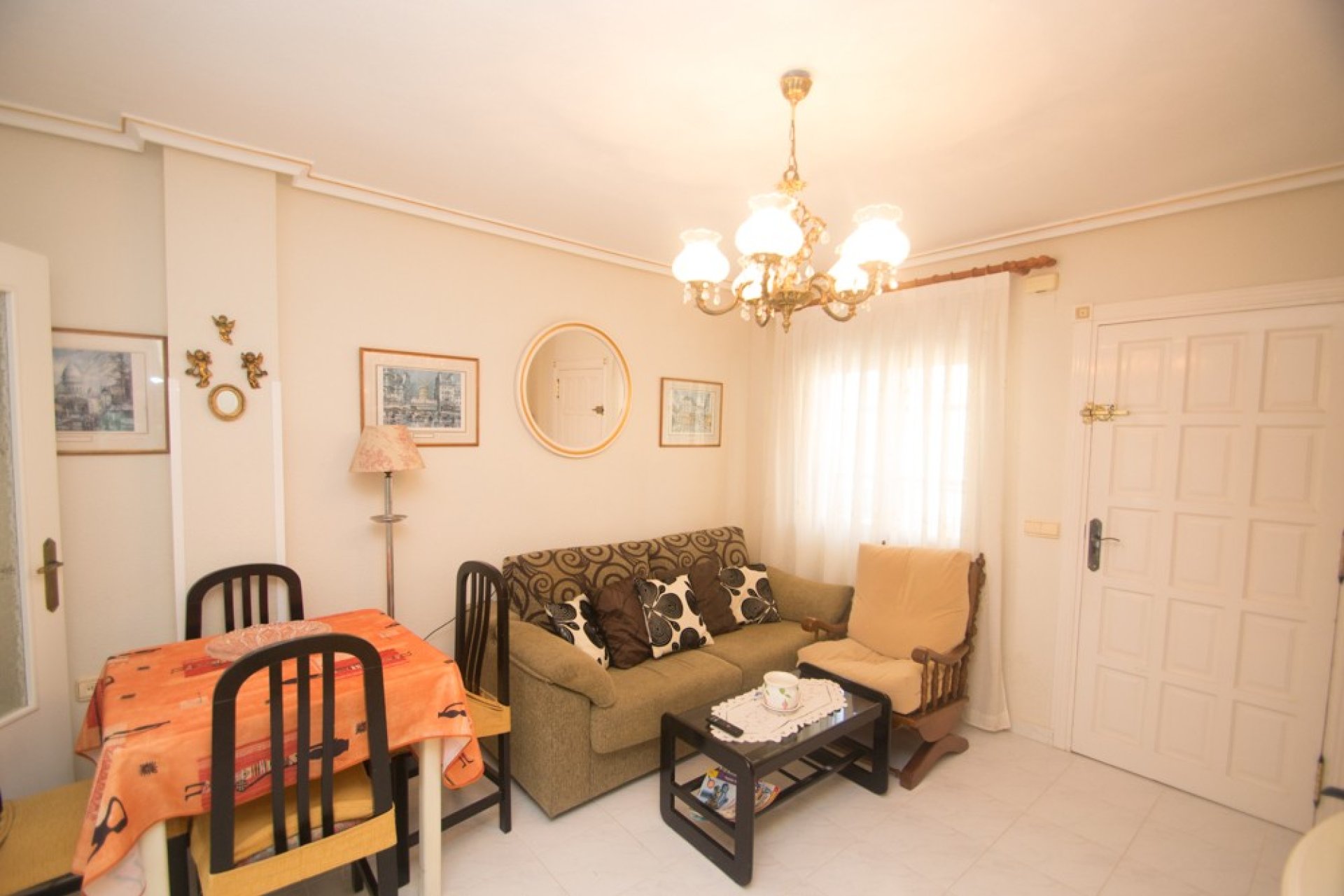 Resale - Apartment / flat - Torrevieja - La veleta