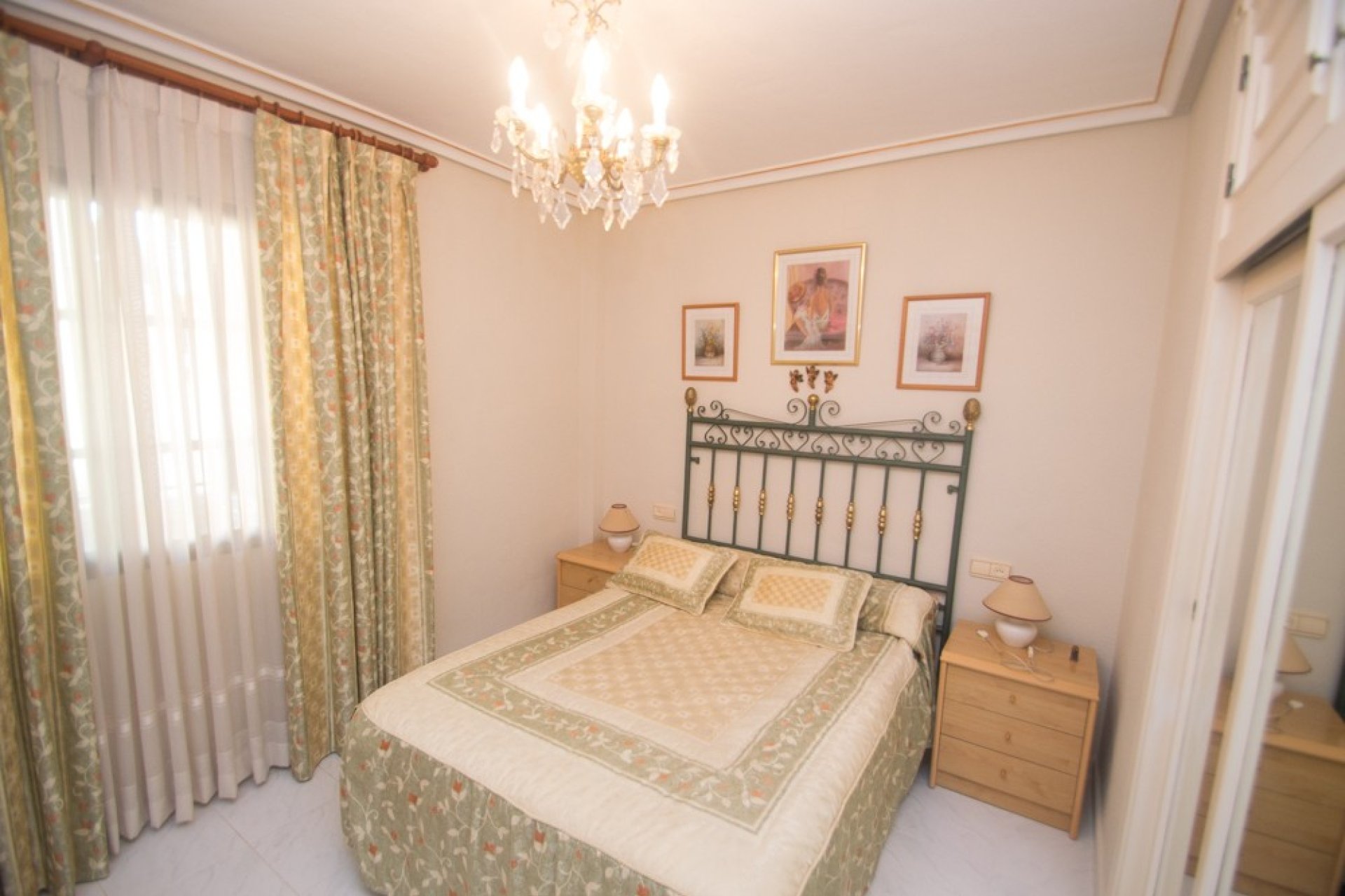 Resale - Apartment / flat - Torrevieja - La veleta