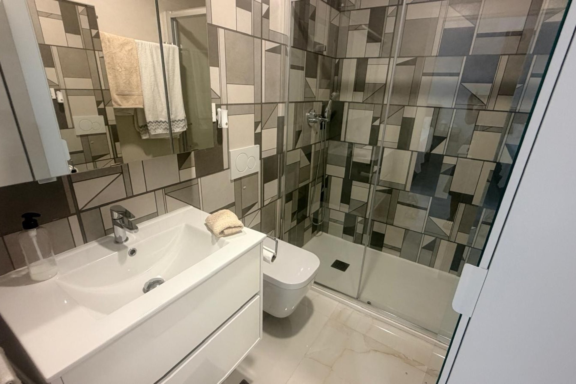 Resale - Apartment / flat - Torrevieja - Los Altos