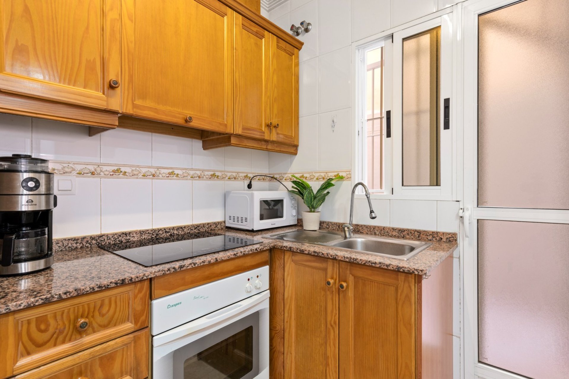 Resale - Apartment / flat - Torrevieja - Parque de las Naciones