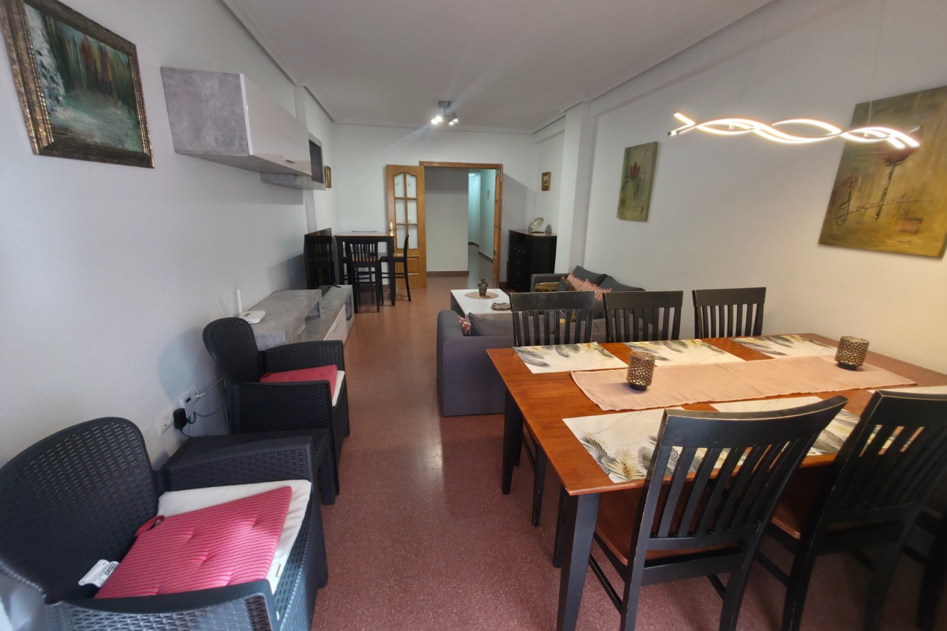 Resale - Apartment / flat - Torrevieja - Paseo maritimo