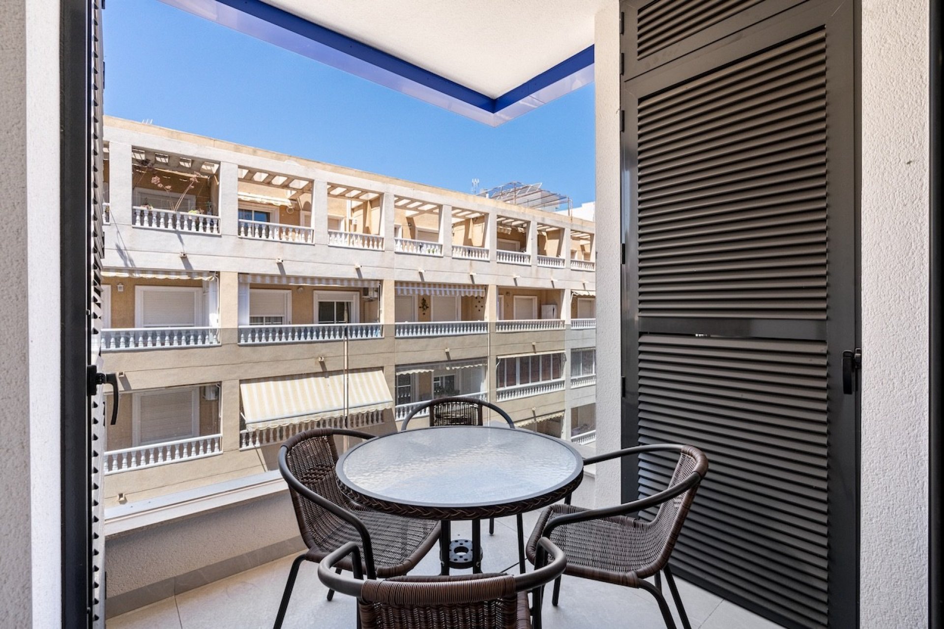 Resale - Apartment / flat - Torrevieja - Playa del Cura