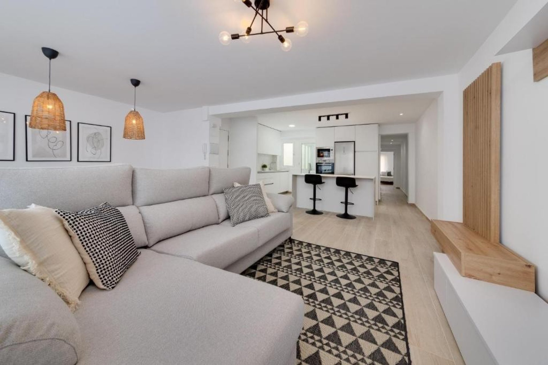 Resale - Apartment / flat - Torrevieja - Playa del Cura