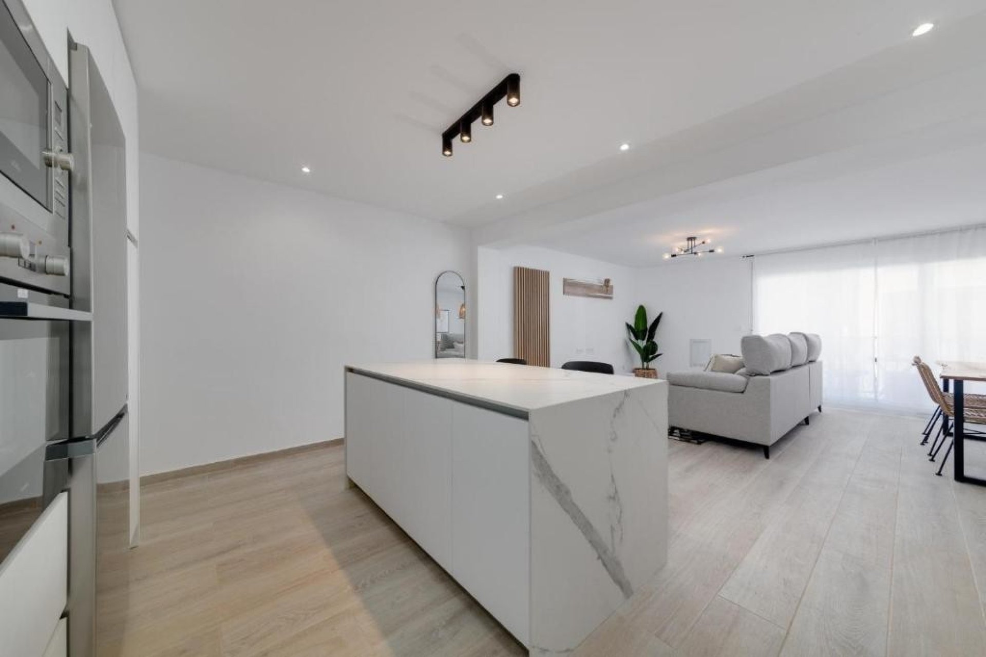 Resale - Apartment / flat - Torrevieja - Playa del Cura