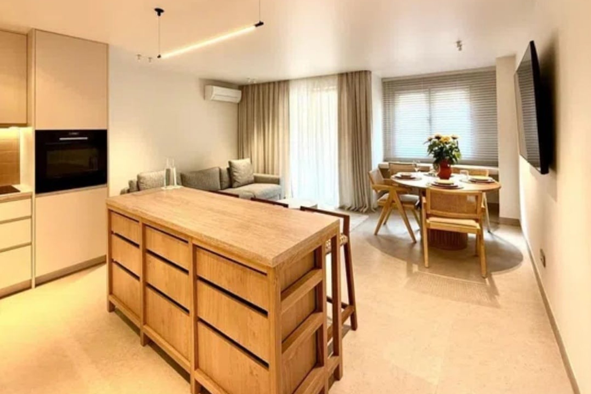 Resale - Apartment / flat - Torrevieja - Playa del Cura