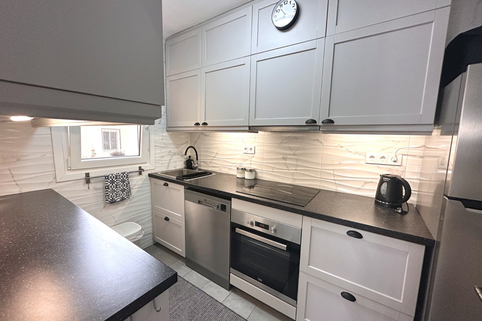 Resale - Apartment / flat - Torrevieja - San Luis