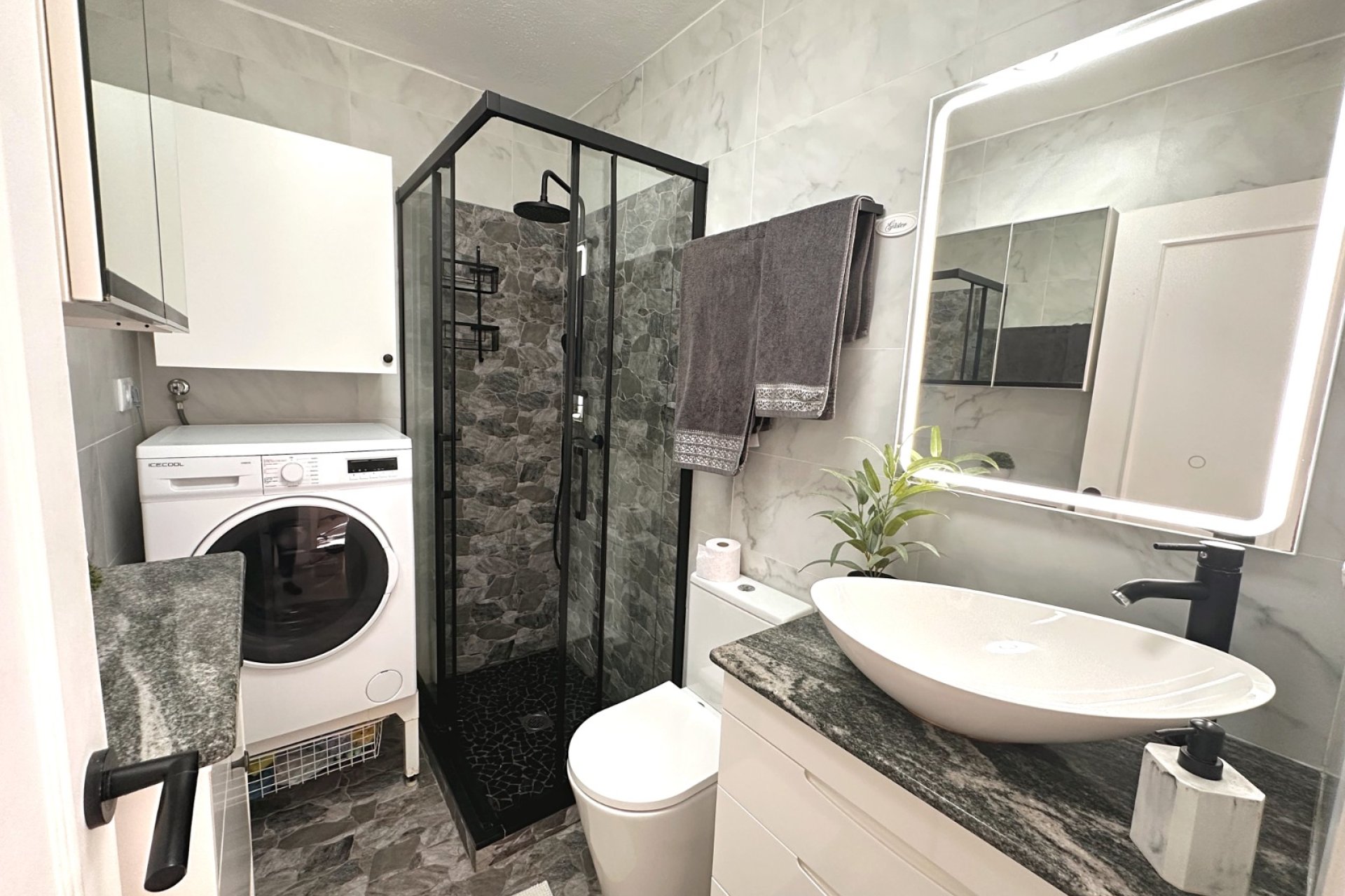 Resale - Apartment / flat - Torrevieja - San Luis