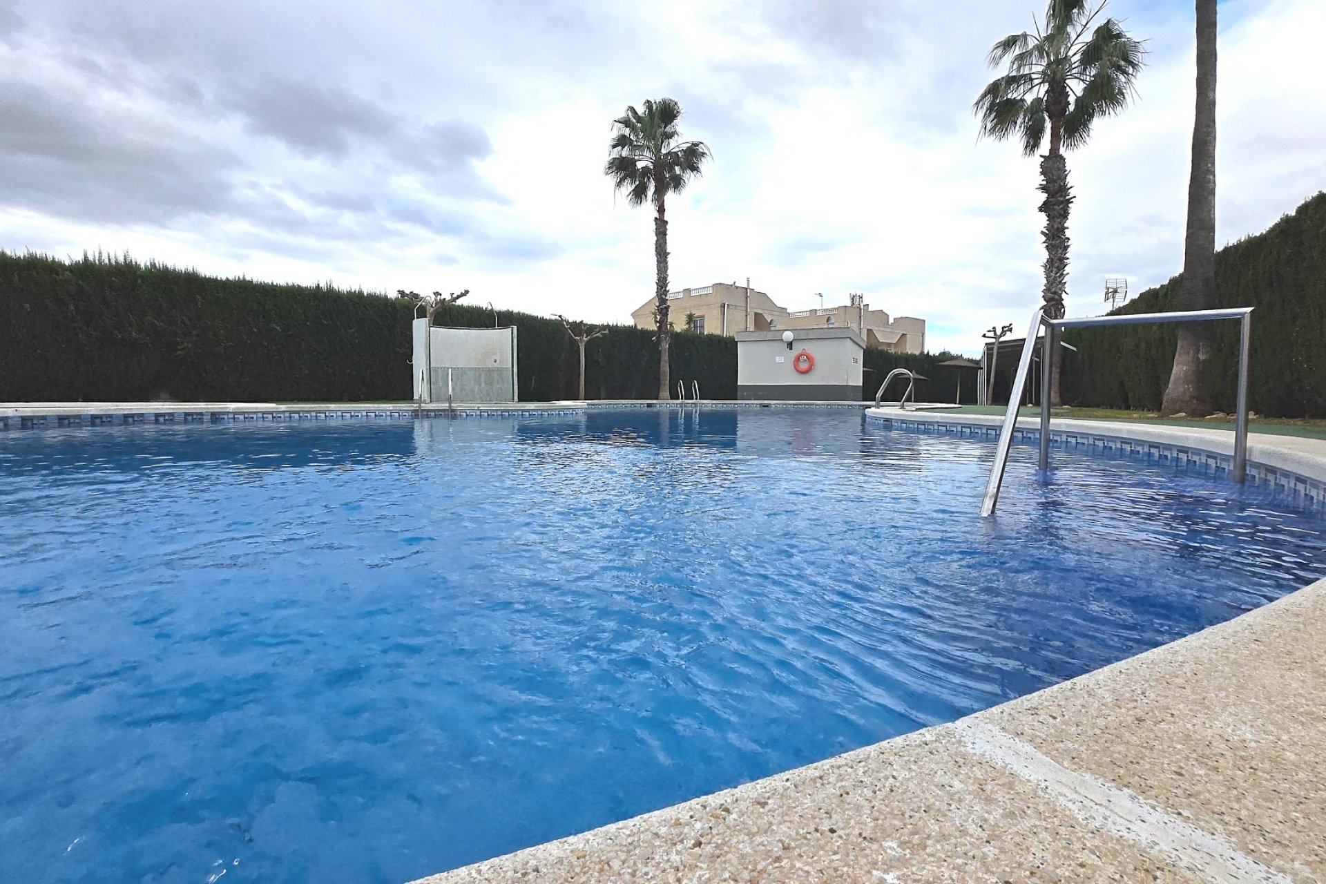 Resale - Apartment / flat - Torrevieja - San Luis