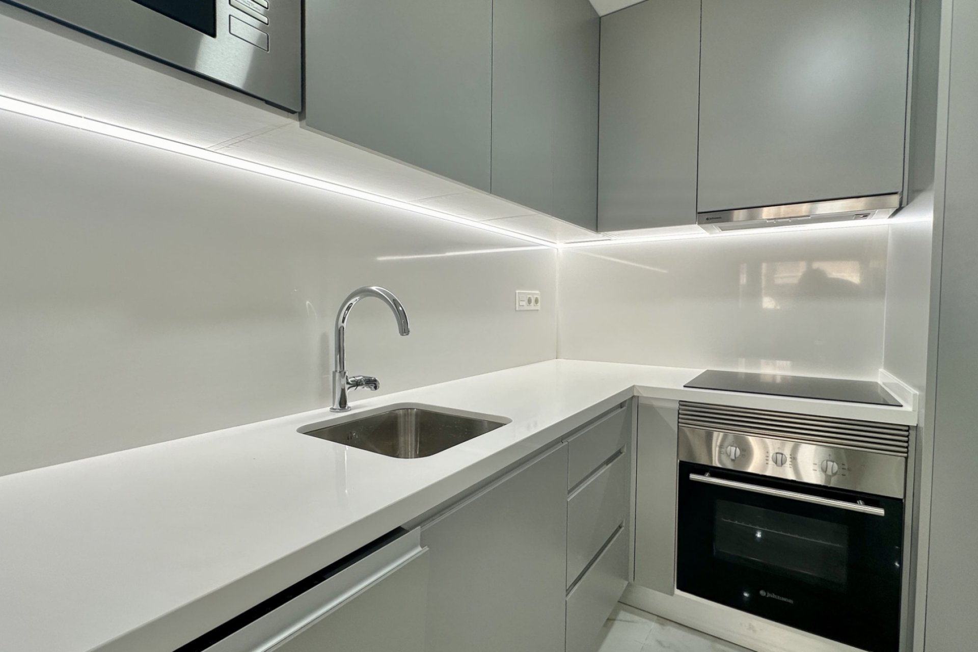 Resale - Apartment / flat - Torrevieja