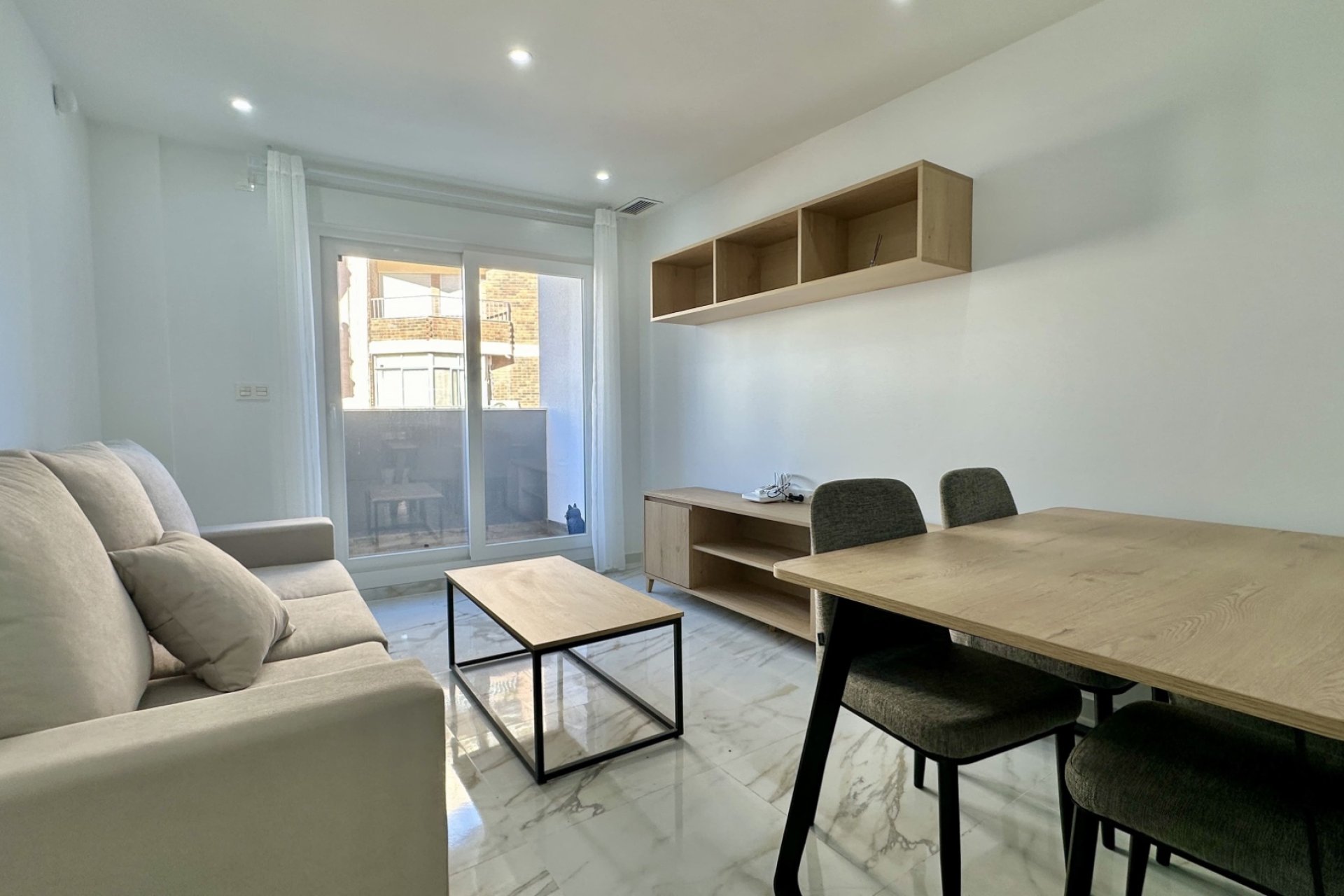 Resale - Apartment / flat - Torrevieja