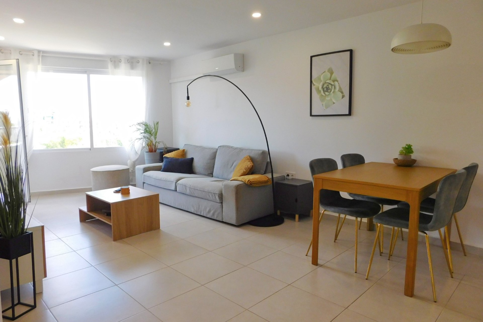 Resale - Apartment / flat - Torrevieja