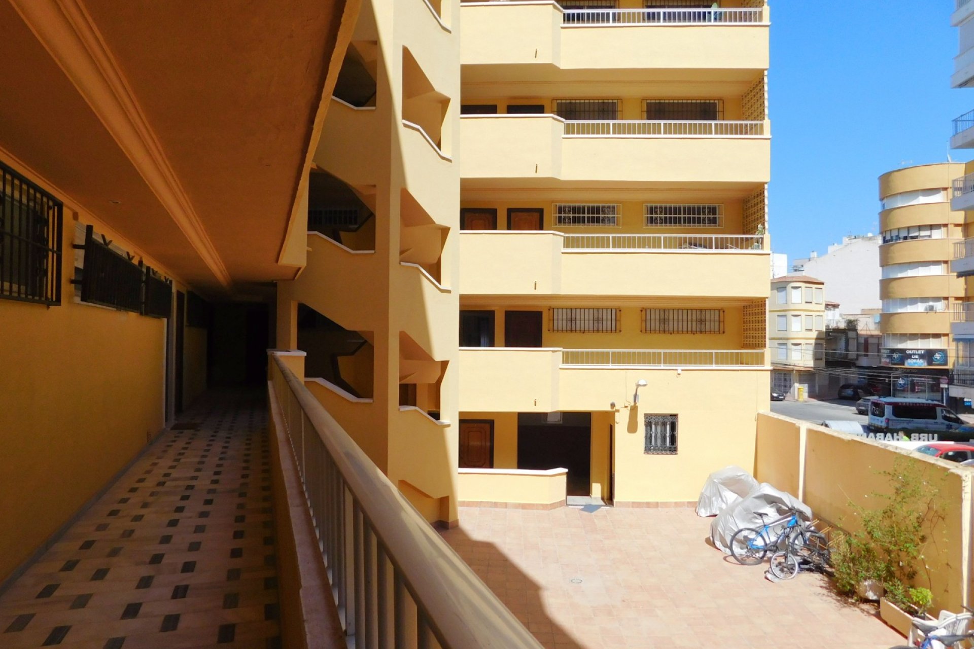 Resale - Apartment / flat - Torrevieja