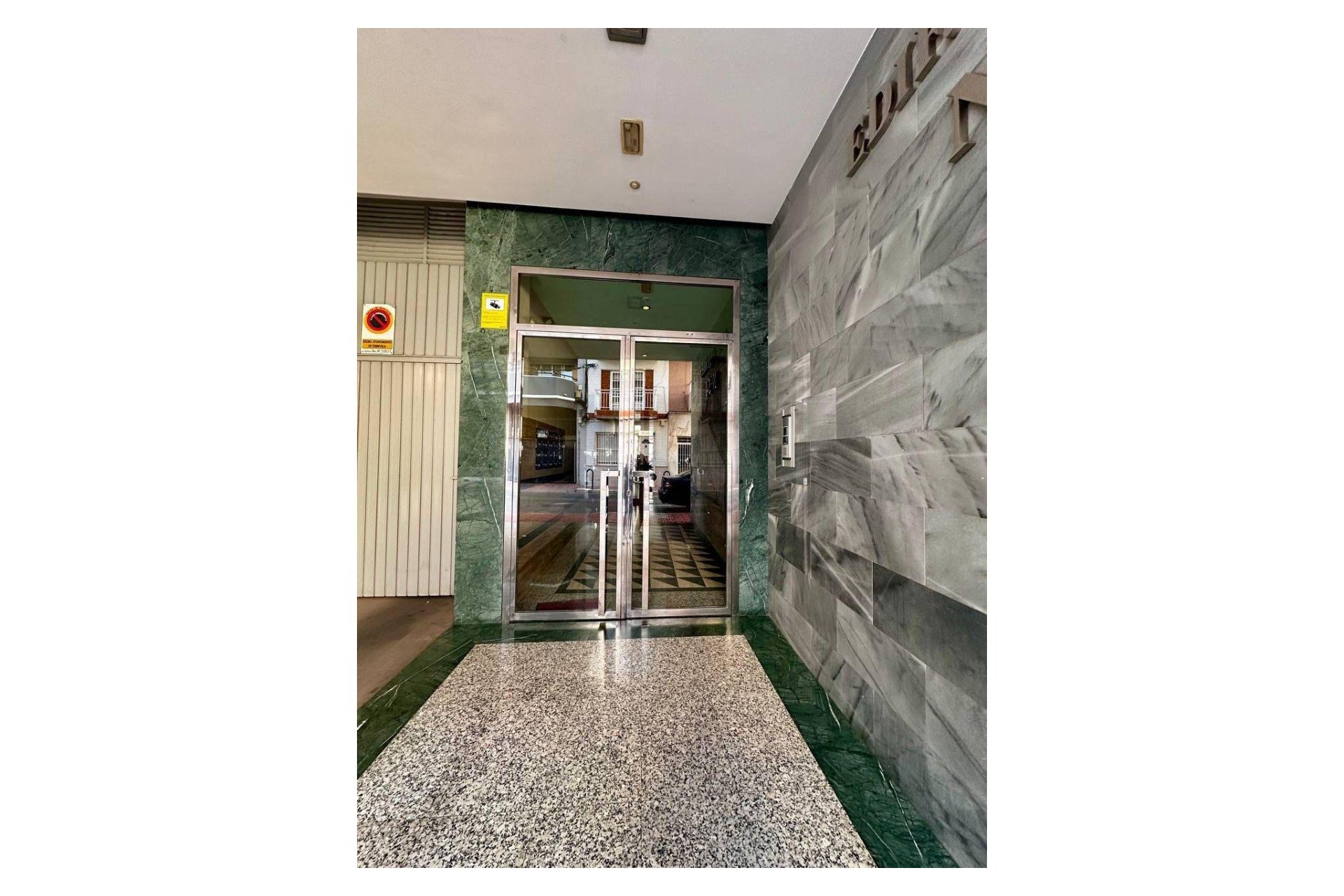 Resale - Apartment / flat - Torrevieja