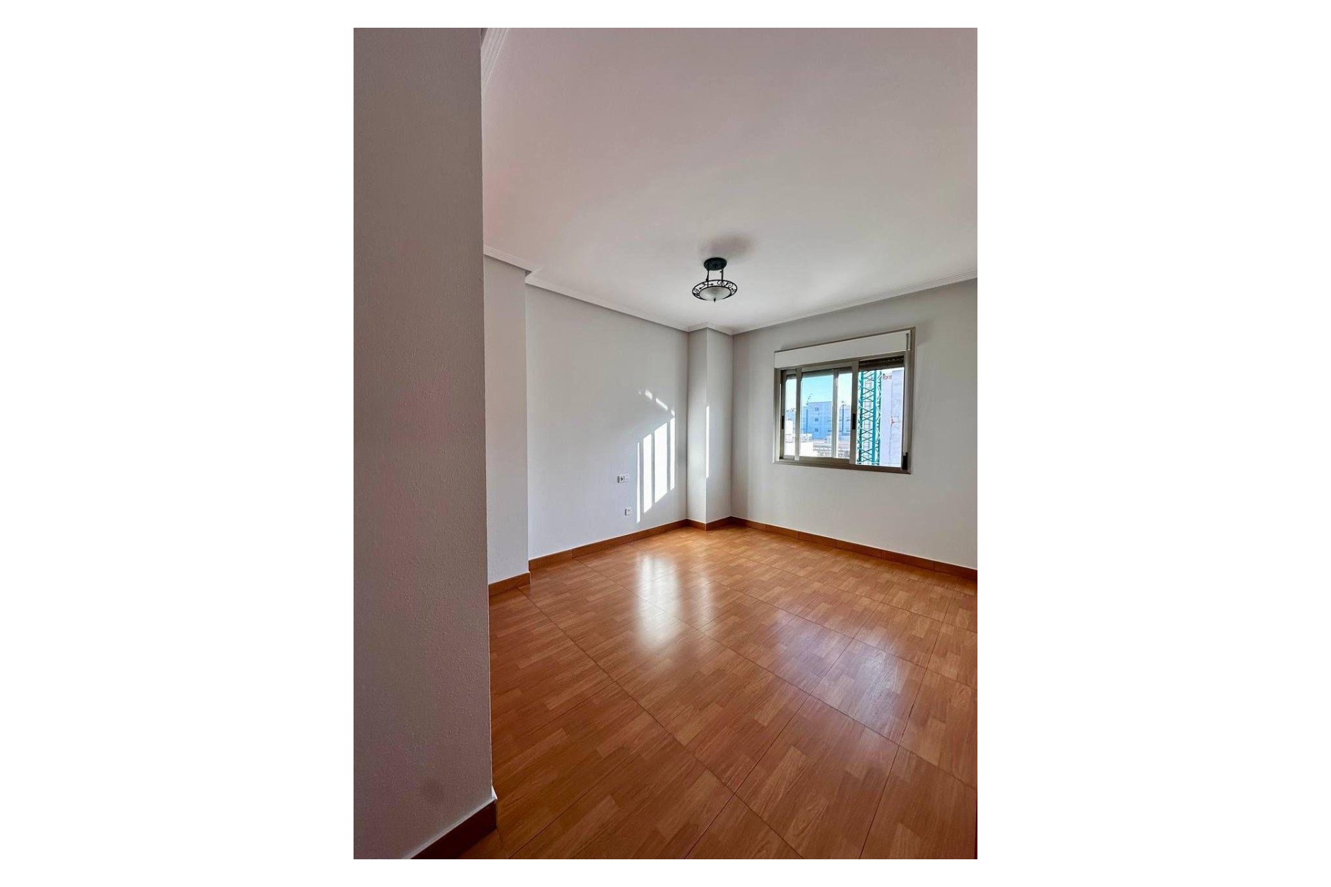 Resale - Apartment / flat - Torrevieja