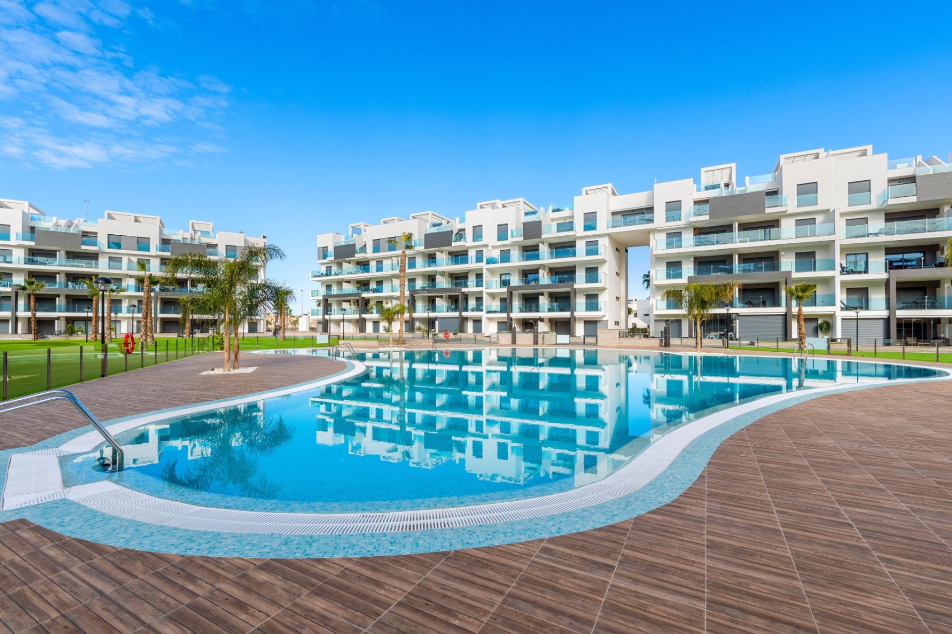 Resale - Apartment - Guardamar del Segura - El Raso