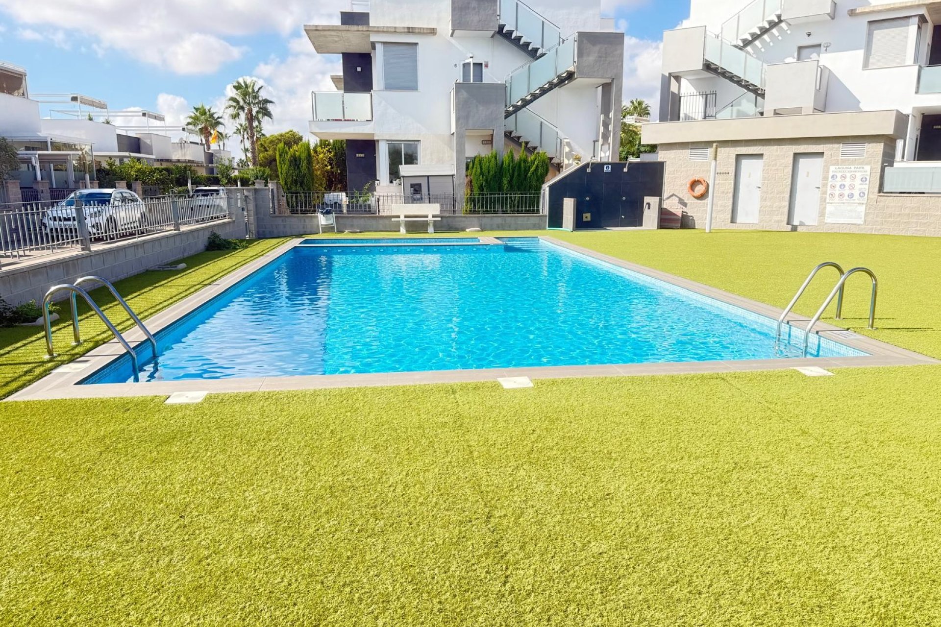 Resale - Bungalow - Ciudad quesada - Pueblo Bravo
