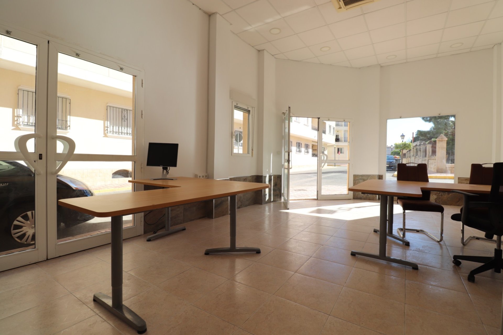 Resale - Commercial - Jacarilla - Jacarilla - Town