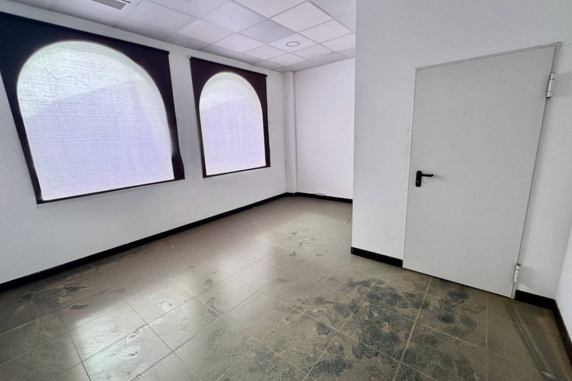 Resale - Commercial - La Finca Golf