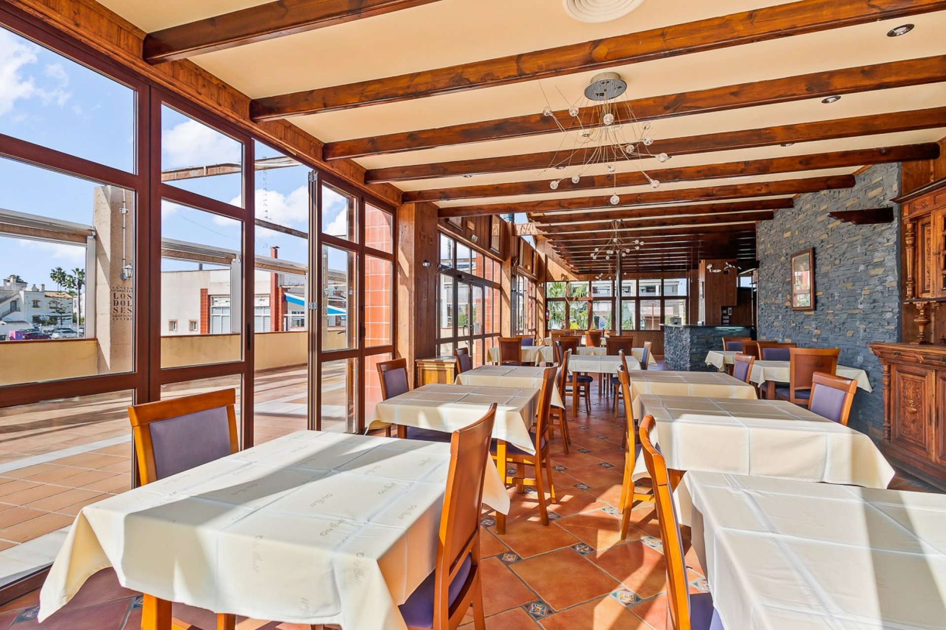 Resale - Commercial - Los Dolses