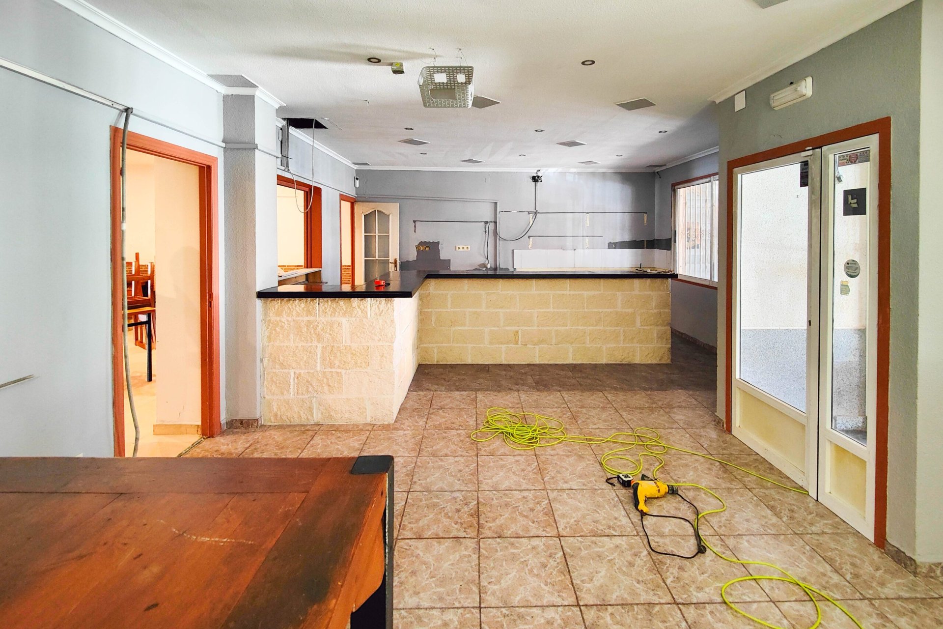 Resale - Commercial - Torrevieja - La Siesta