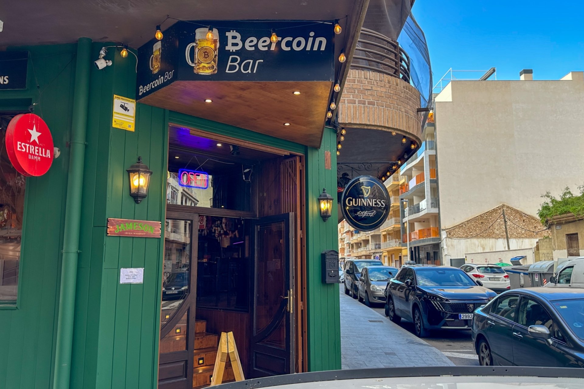 Resale - Commercial - Torrevieja - Playa del Cura