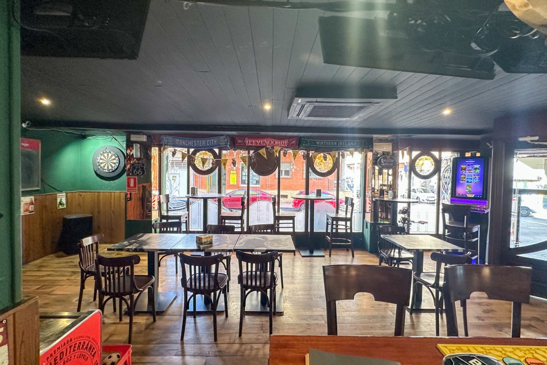 Resale - Commercial - Torrevieja - Playa del Cura