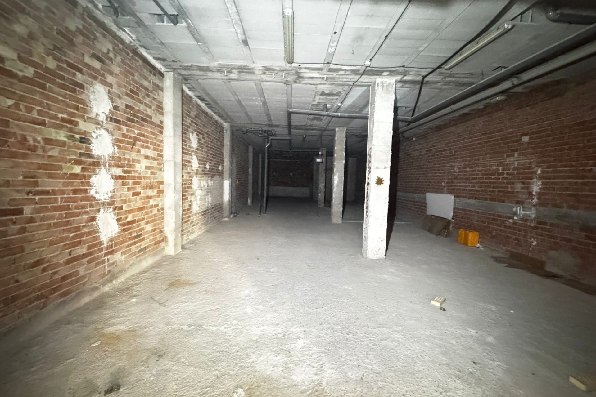 Resale - Commercial - Torrevieja - Playa Los Locos