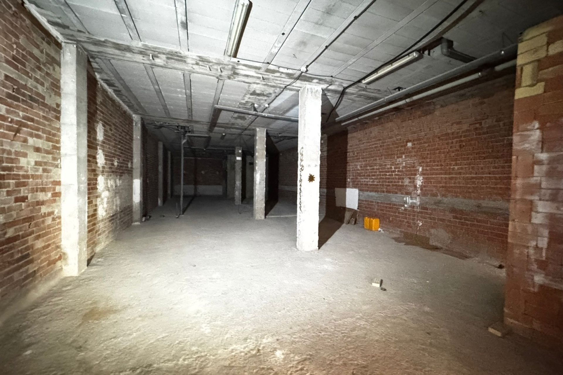 Resale - Commercial - Torrevieja - Playa Los Locos