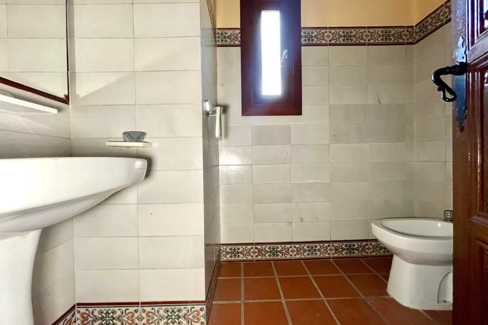 Resale - Commercial - Torrevieja - Playa Los Locos