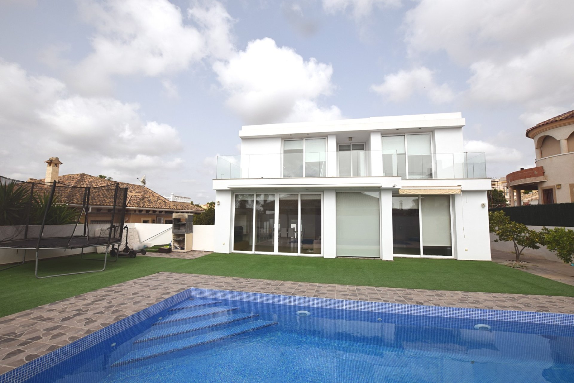 Resale - Detached Villa - San Fulgencio - La Marina