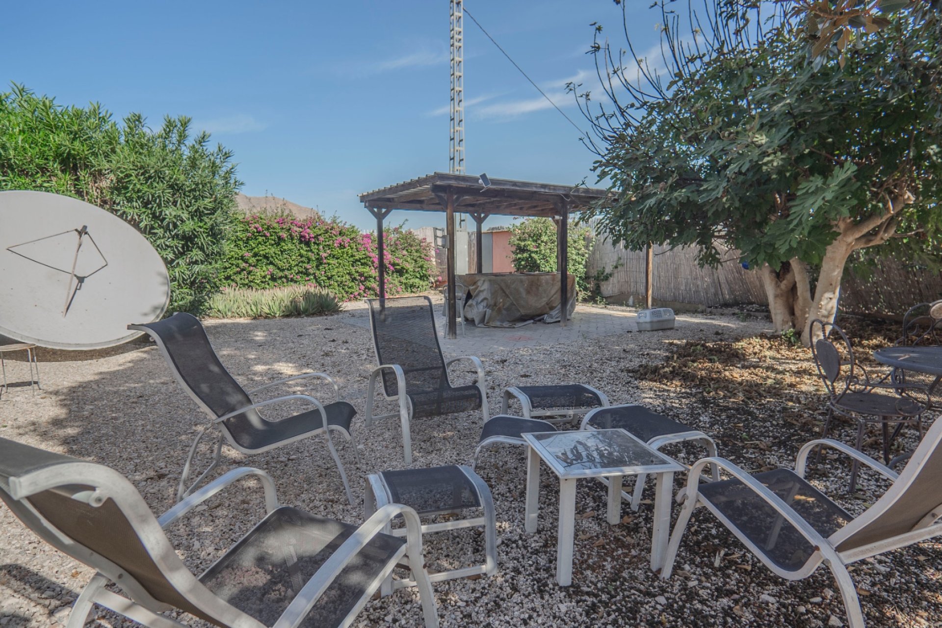 Resale - Finca rústica - Orihuela - San Bartolome