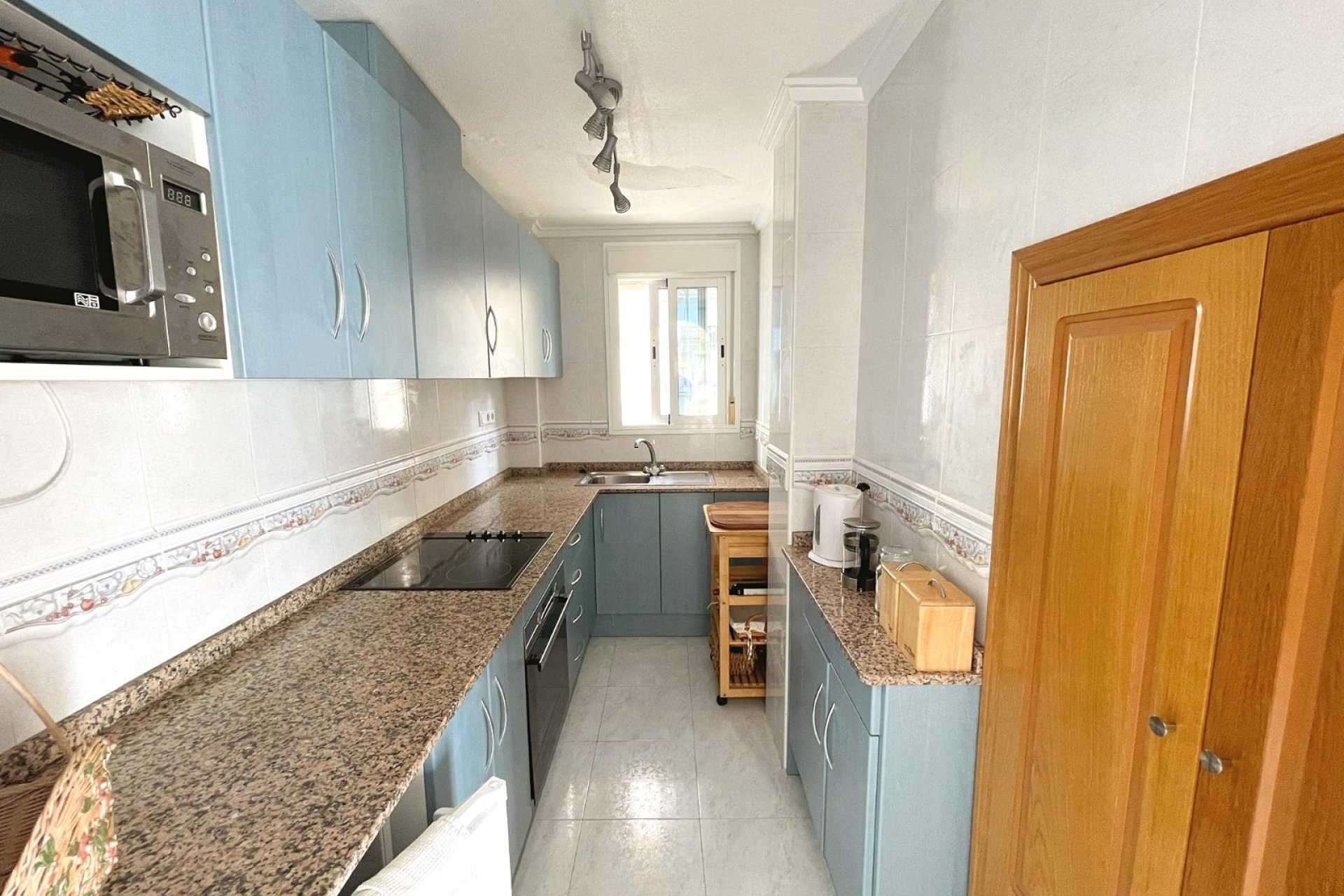 Resale - Townhouse - Ciudad quesada - Airstrip