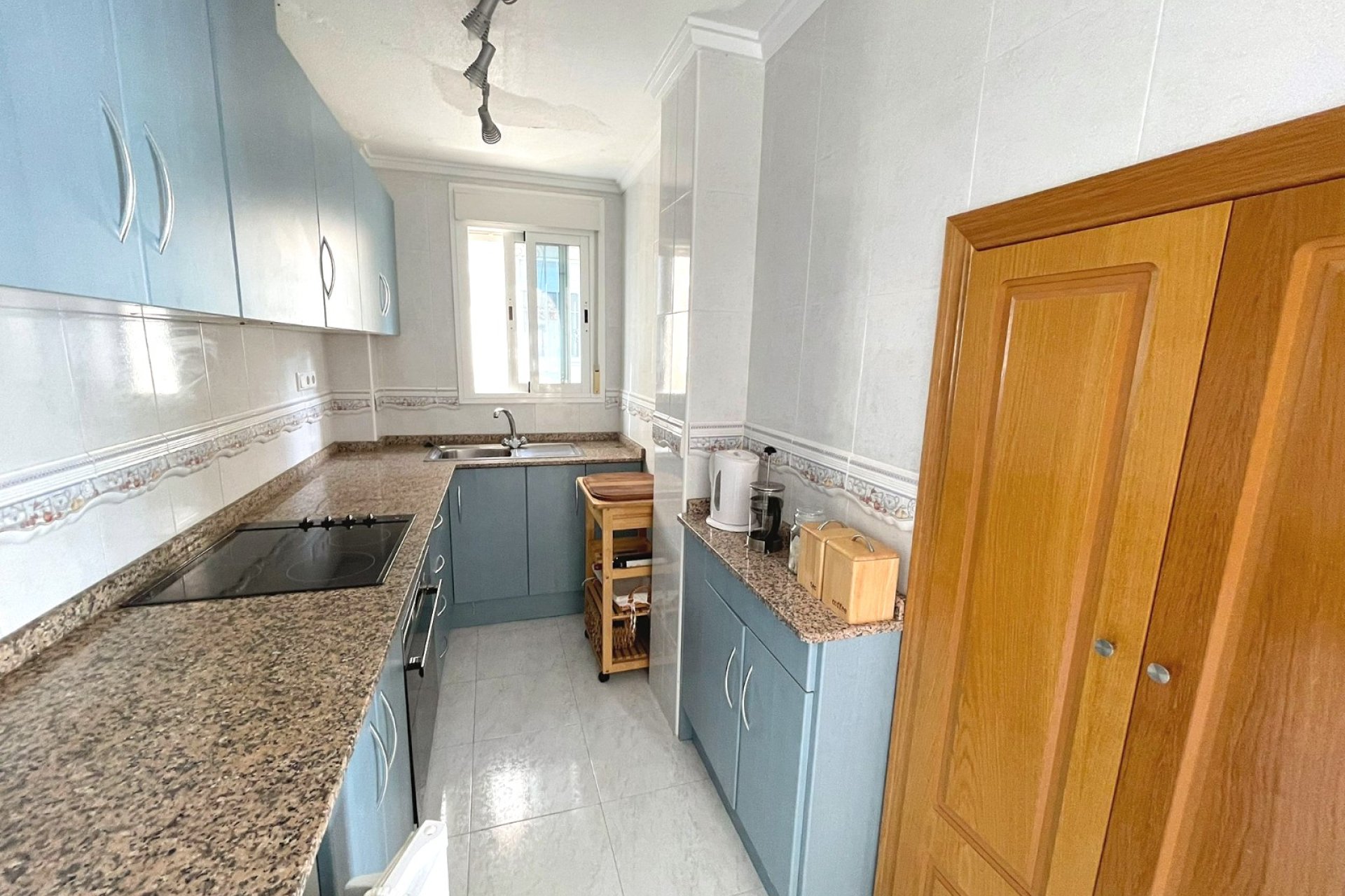 Resale - Townhouse - Ciudad quesada - Airstrip