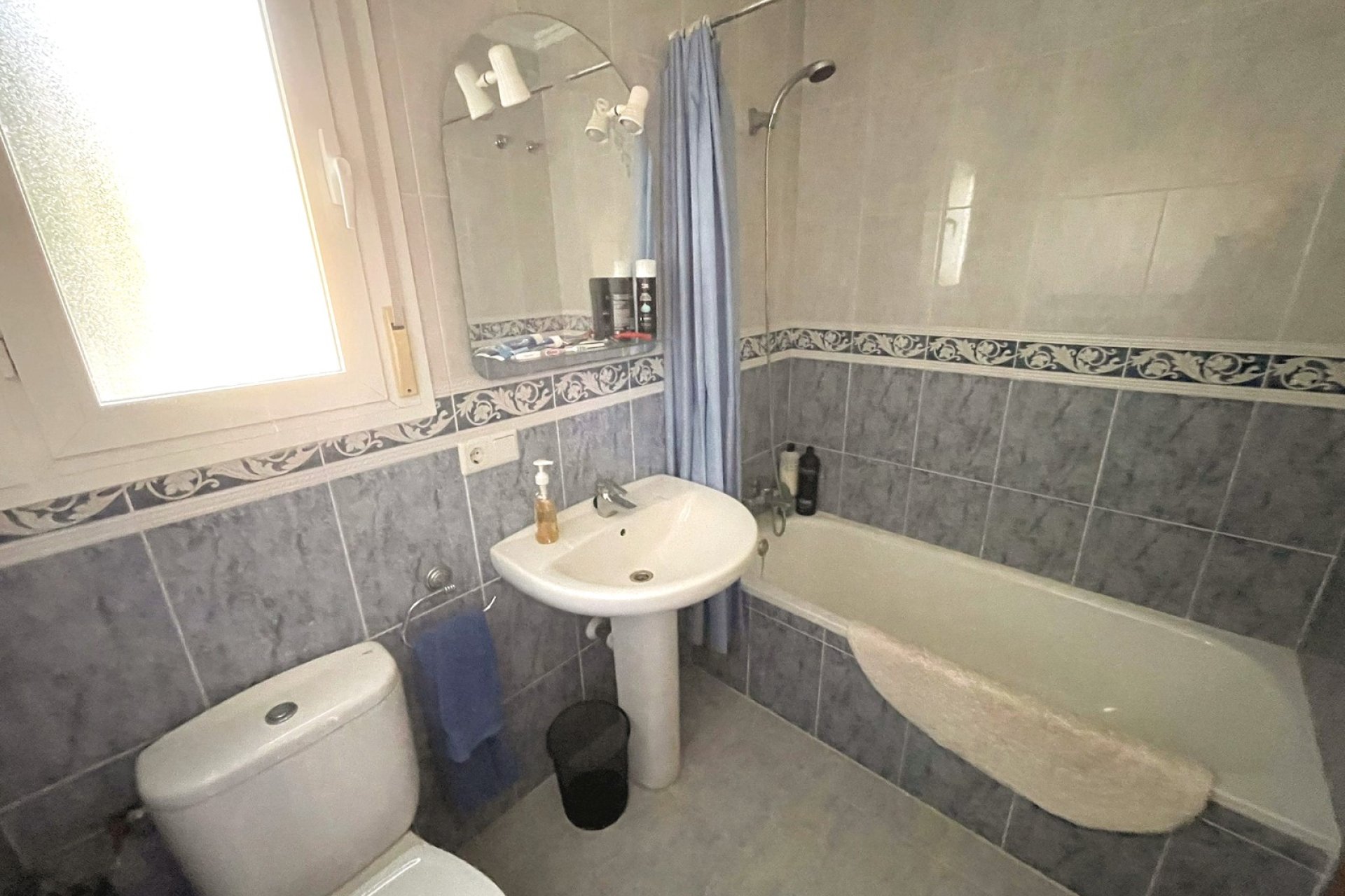 Resale - Townhouse - Ciudad quesada - Airstrip