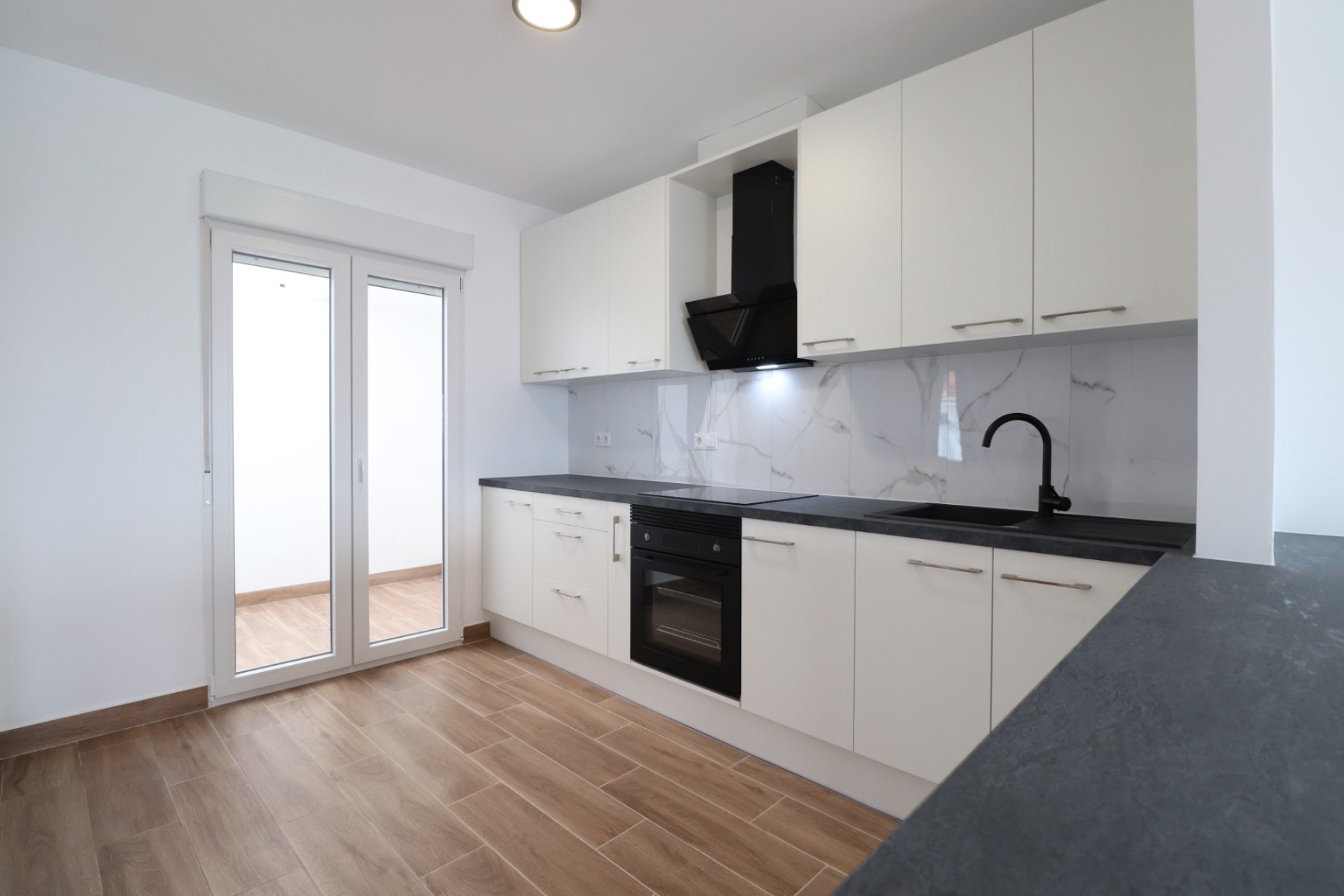 Resale - Townhouse - Ciudad quesada - Altos de Quesada