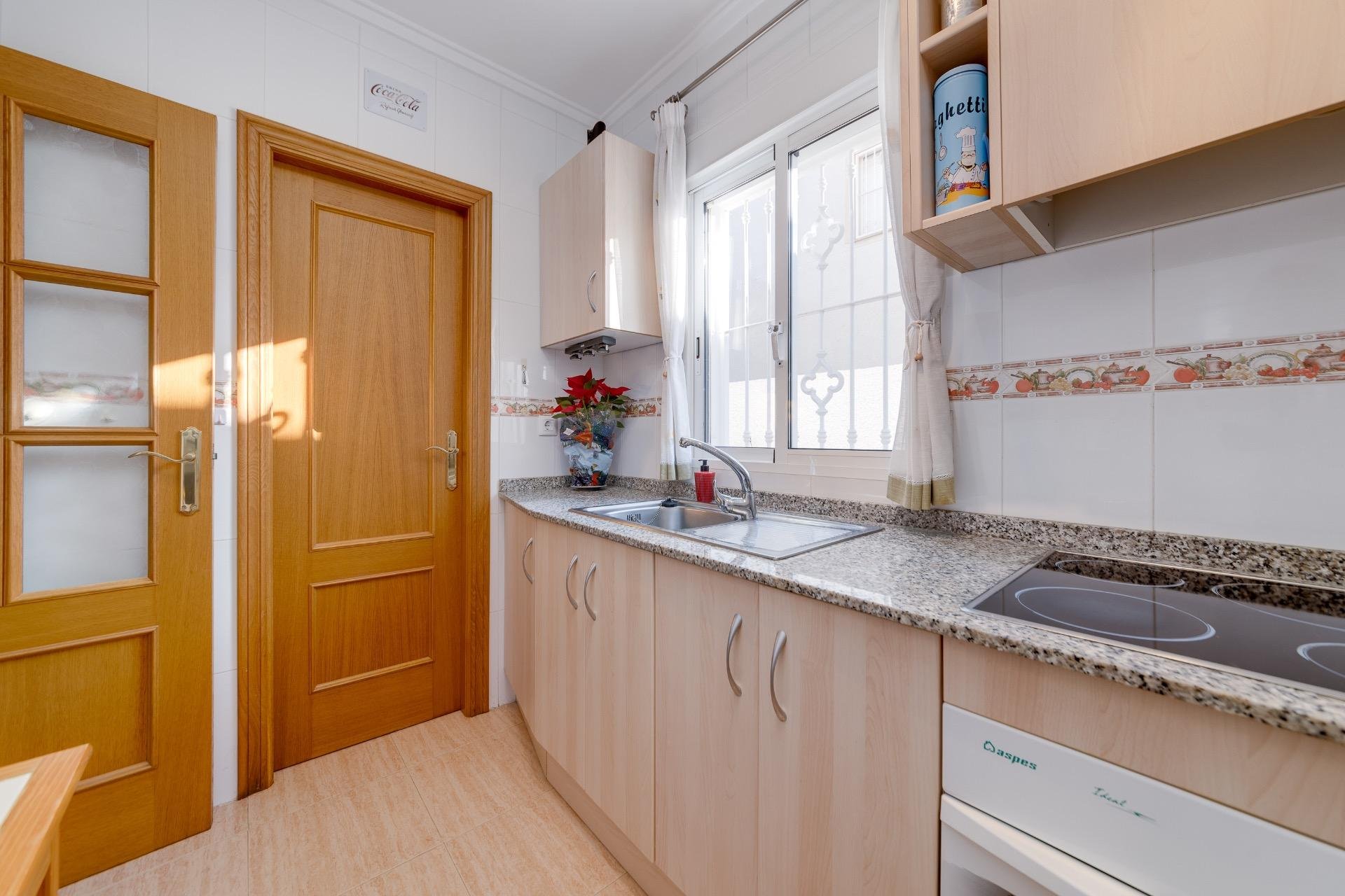 Resale - Townhouse - Ciudad quesada - Altos del golf ii