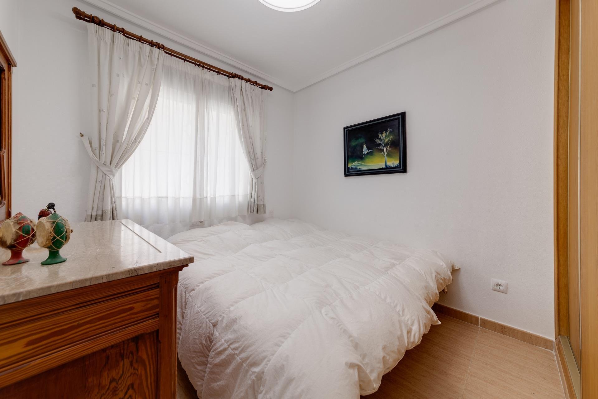 Resale - Townhouse - Ciudad quesada - Altos del golf ii