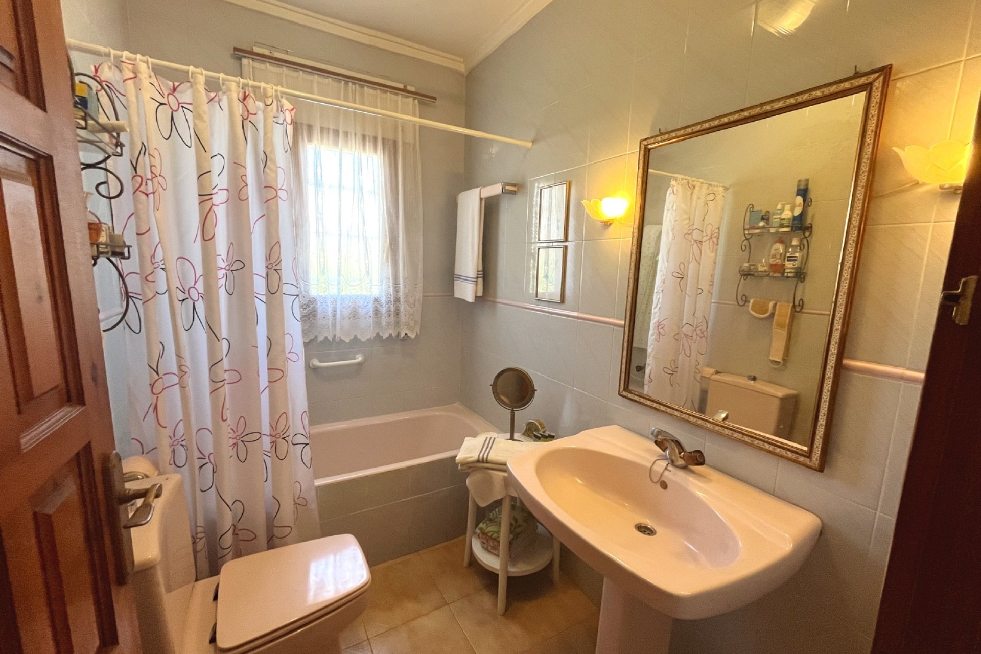 Resale - Townhouse - Ciudad quesada - Central Quesada