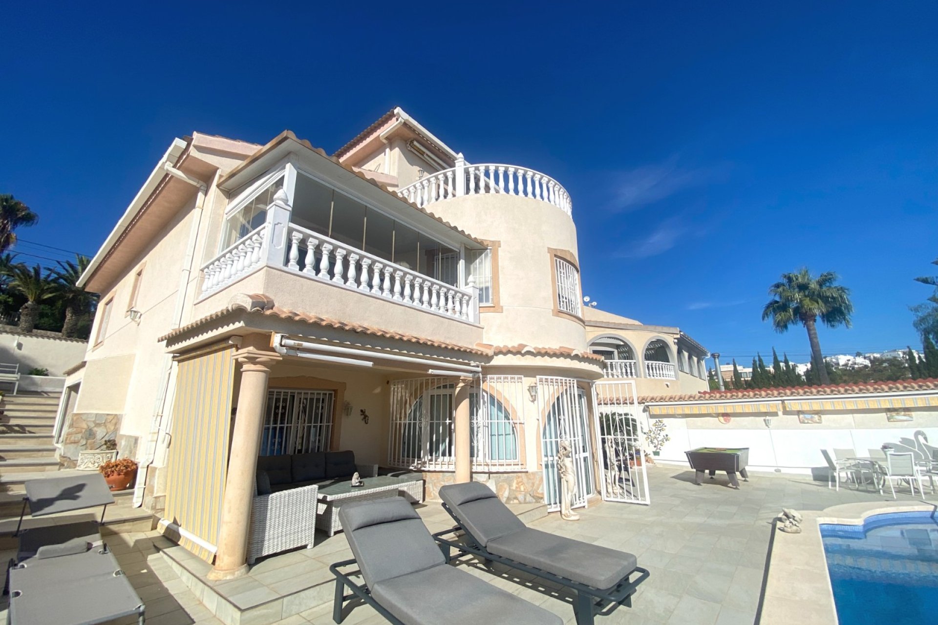 Resale - Townhouse - Ciudad quesada - Central Quesada