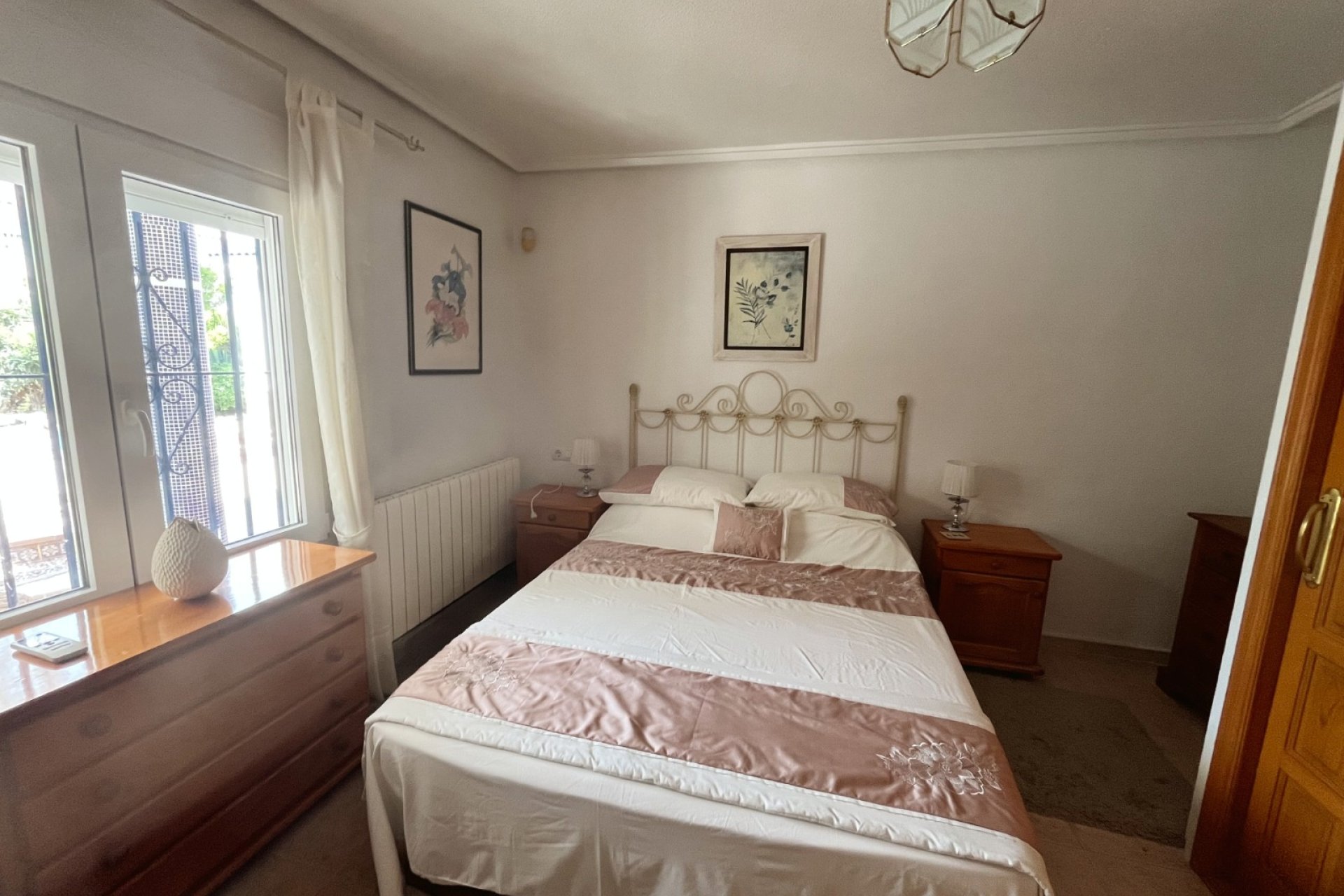 Resale - Townhouse - Ciudad quesada - Central Quesada