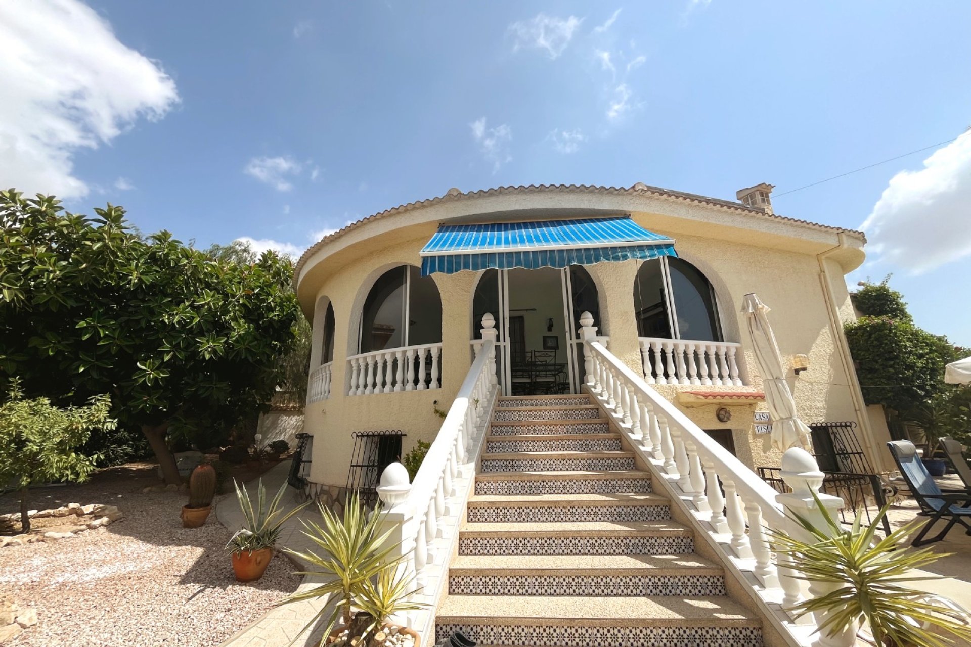 Resale - Townhouse - Ciudad quesada - Central Quesada