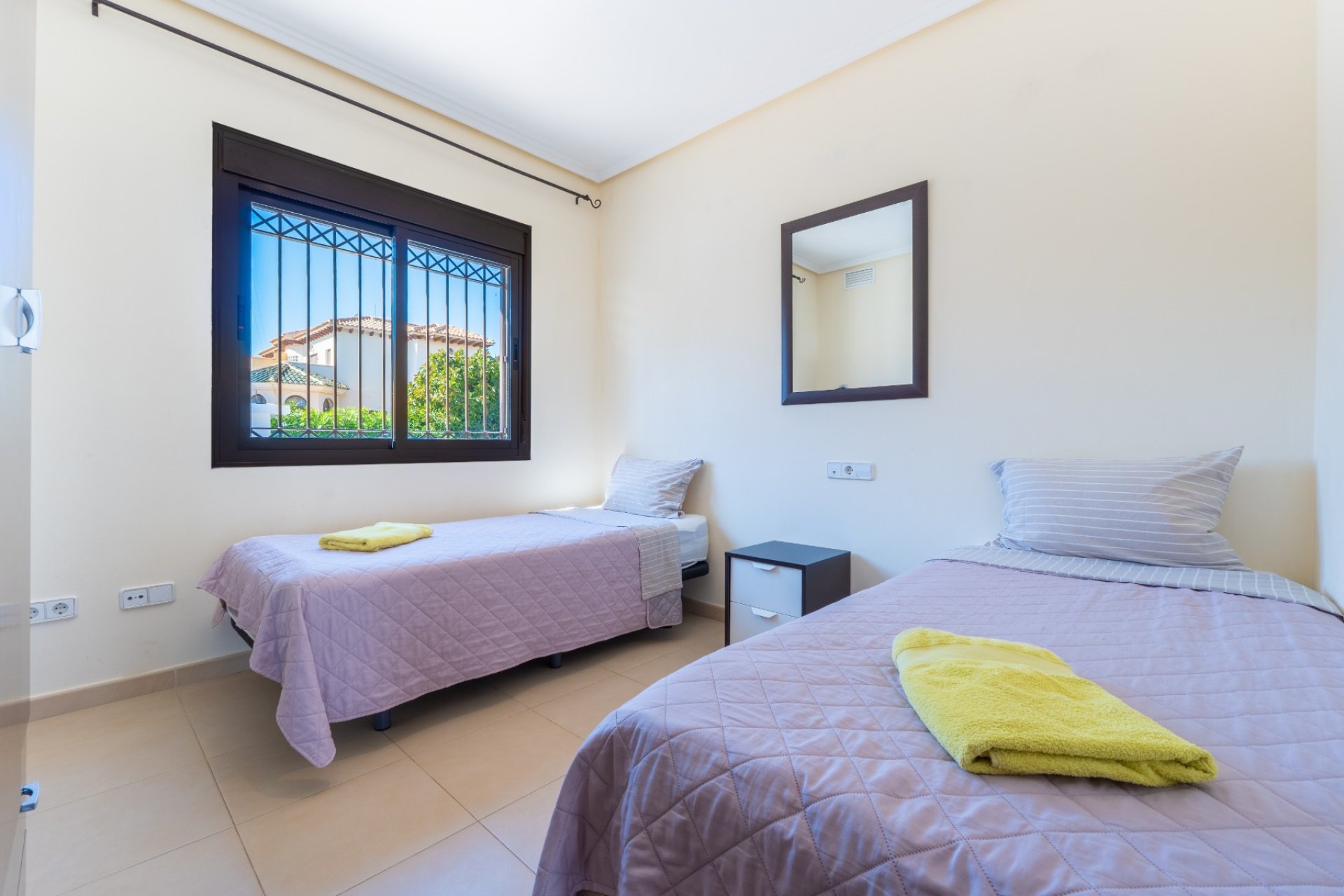 Resale - Townhouse - Ciudad quesada - Central Quesada