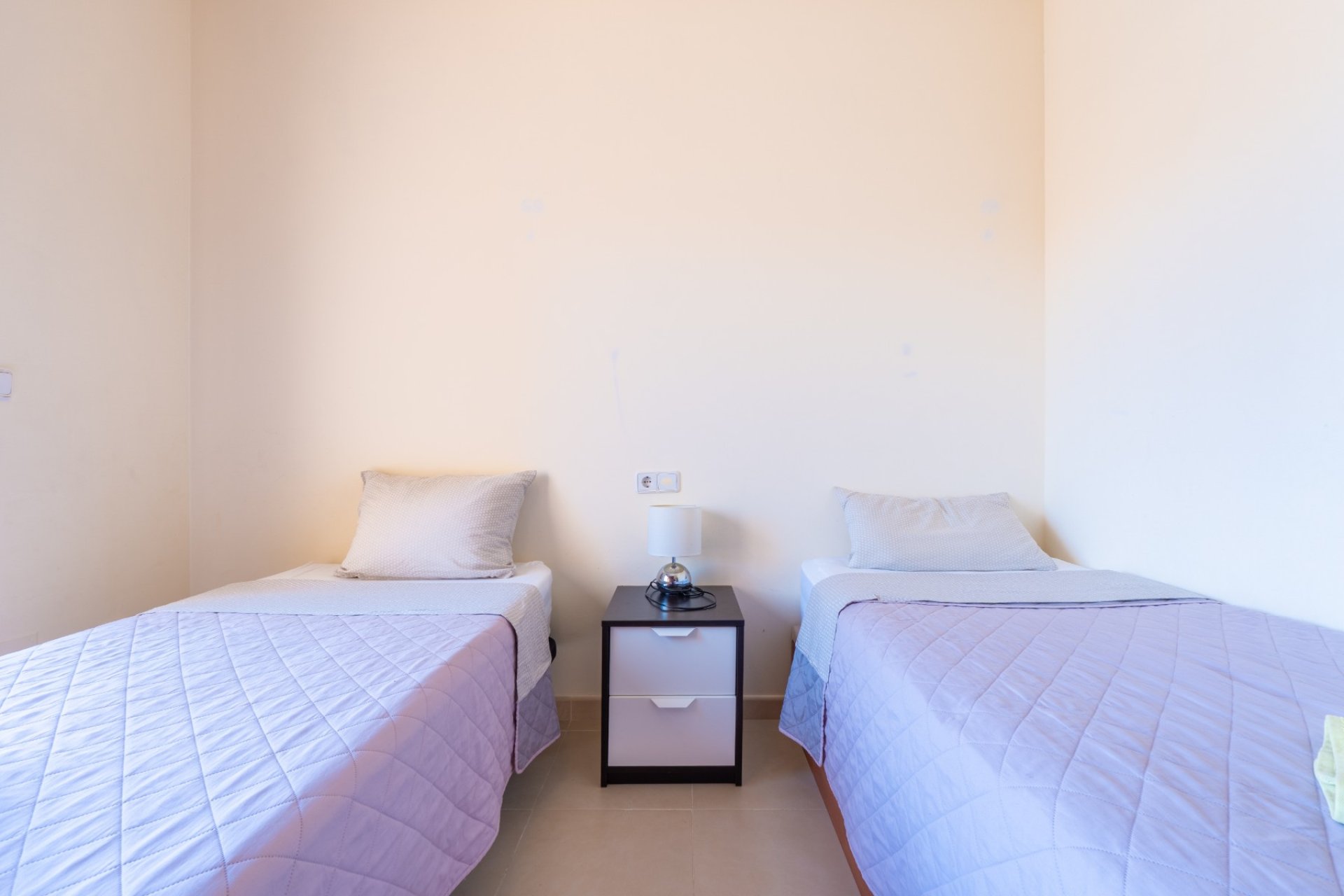 Resale - Townhouse - Ciudad quesada - Central Quesada