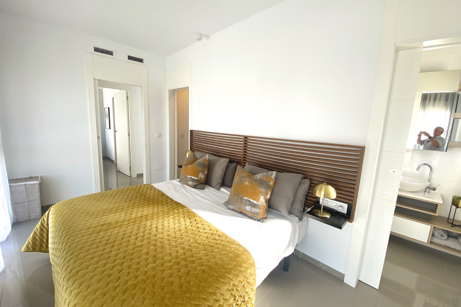 Resale - Townhouse - Ciudad quesada - Doña Pepa