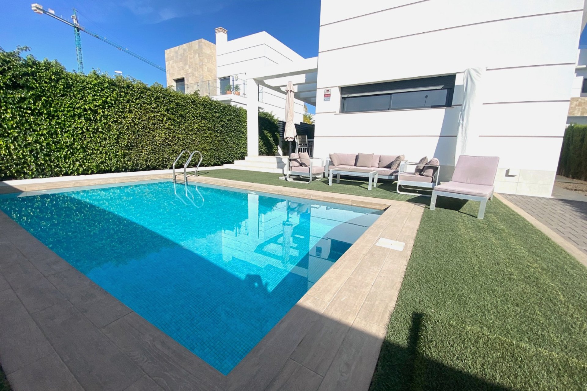 Resale - Townhouse - Ciudad quesada - Doña Pepa