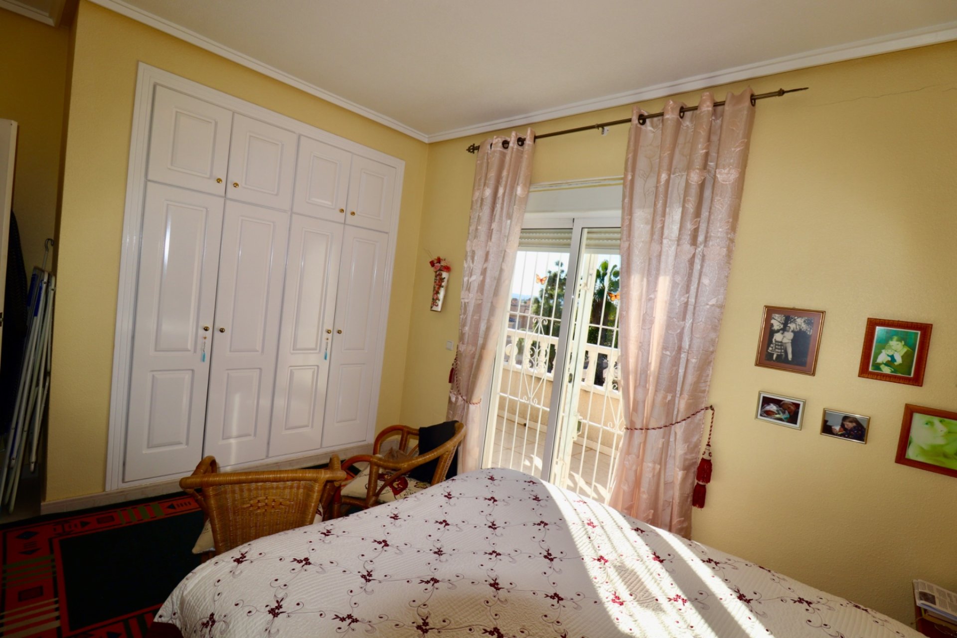 Resale - Townhouse - Ciudad quesada - Doña Pepa